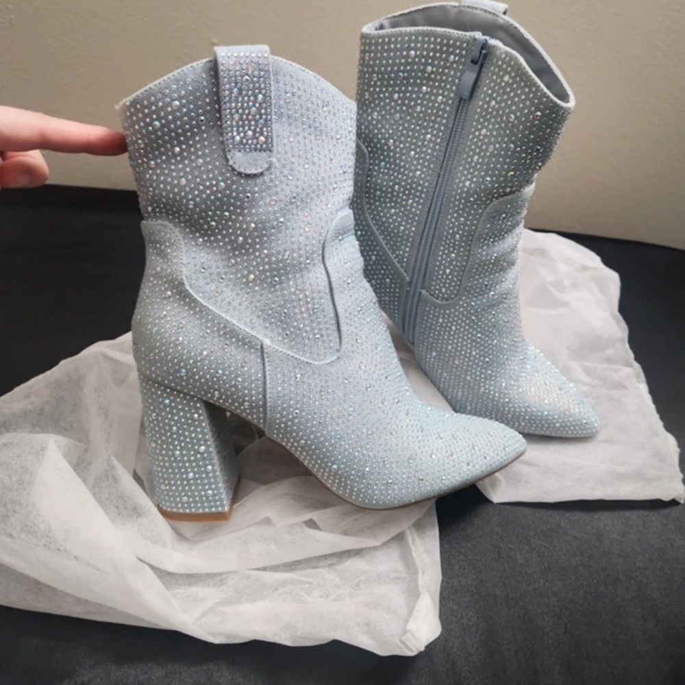 SHEIN Light Blue Crystal Studded Block Heel Mid-Calf Boots